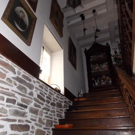 Chambre de la Nonne en vacances Couette-café 4*